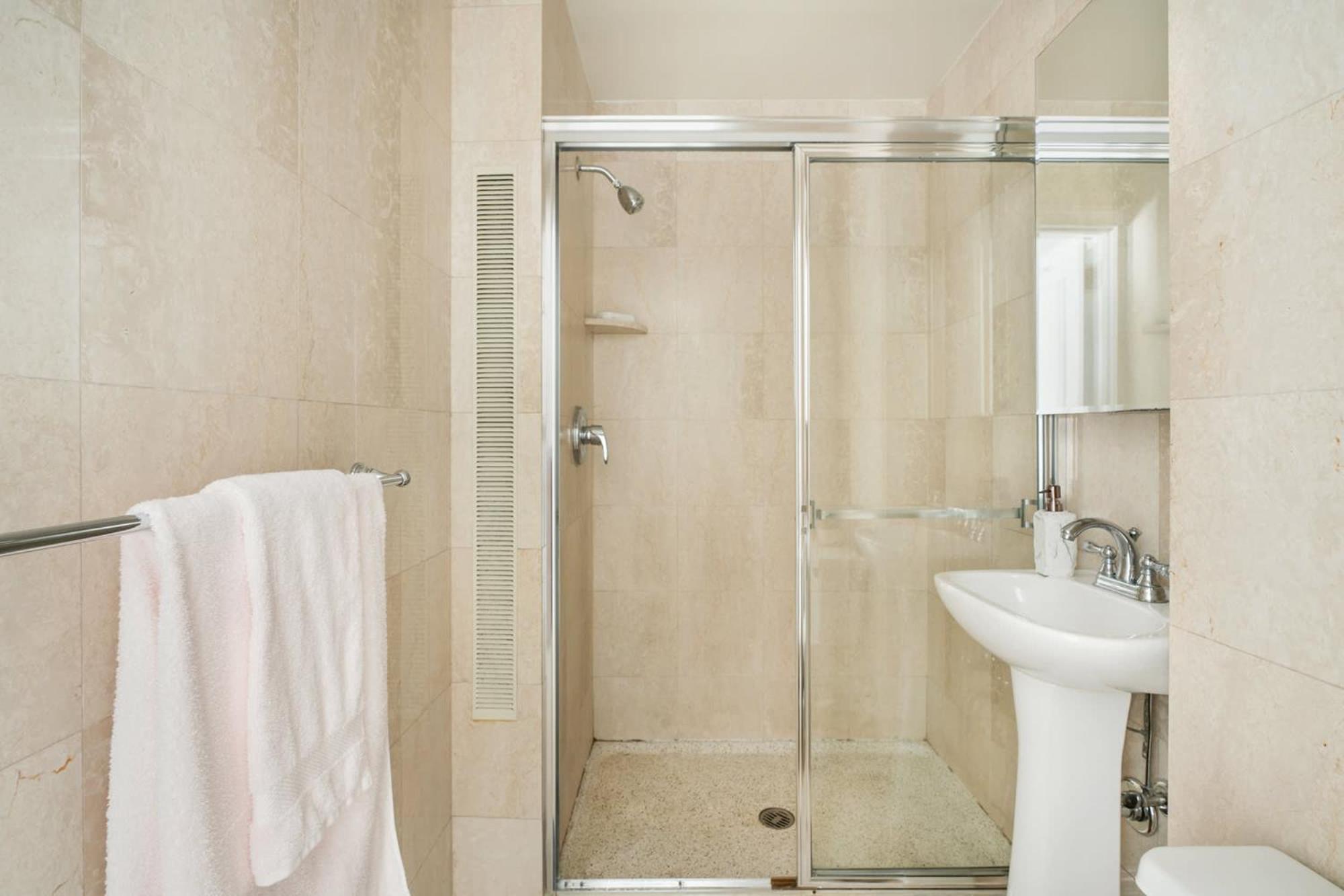 Appartement 73-1503 Newly Reno Uws Doorman Gym Laundry New York